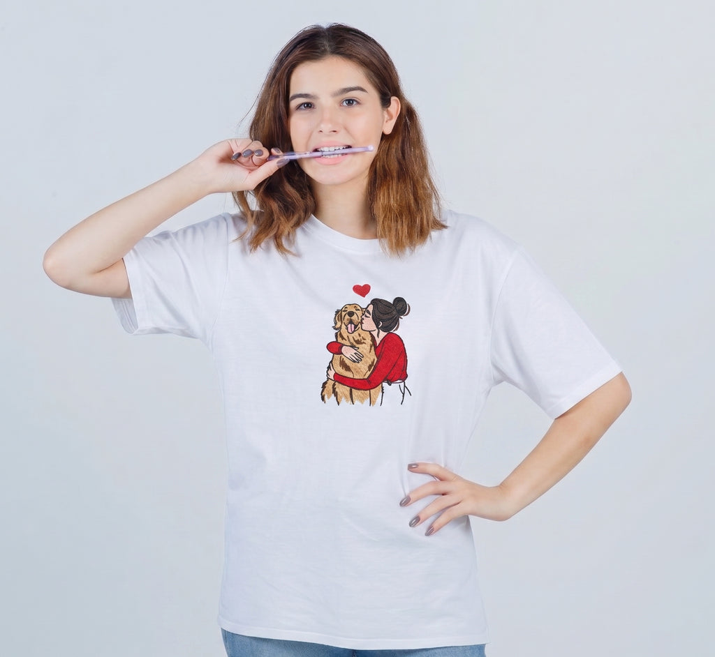 Cotton embroidered T-Shirt - Girl and dog